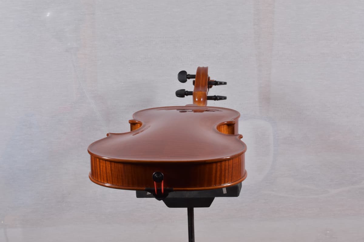 Instrument by Ivo Iuliano